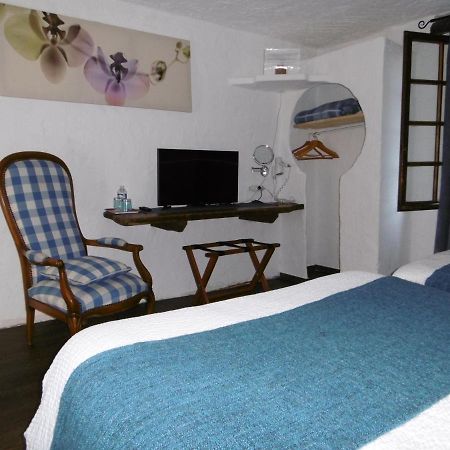 Hotel Le Relais Des Vieilles Postes Les Avenières Exteriér fotografie