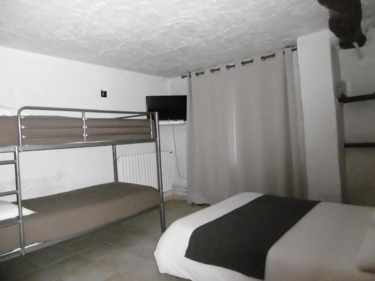 Hotel Le Relais Des Vieilles Postes Les Avenières Exteriér fotografie