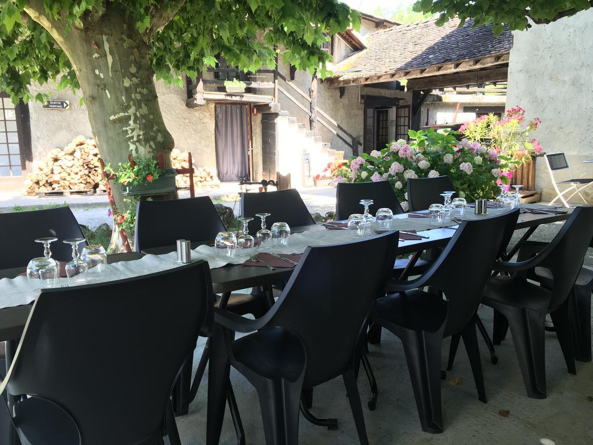 Hotel Le Relais Des Vieilles Postes Les Avenières Exteriér fotografie